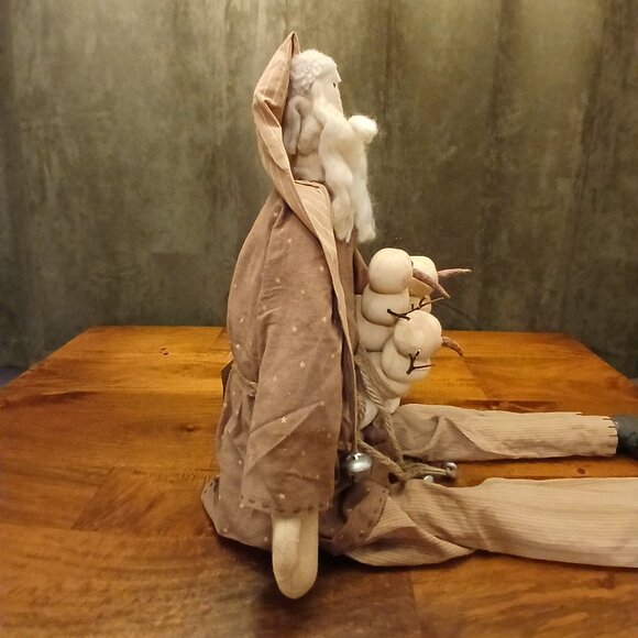 *RARE* Vintage “Honey and Me” Primitive Folk Art Santa & Snowmen Doll (NWT) - Picture 8 of 12